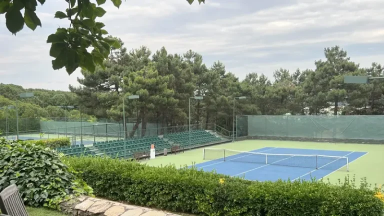 İstanbul'daki Tenis Kortları